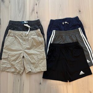 5 Pairs of Size 8 Boys Shorts